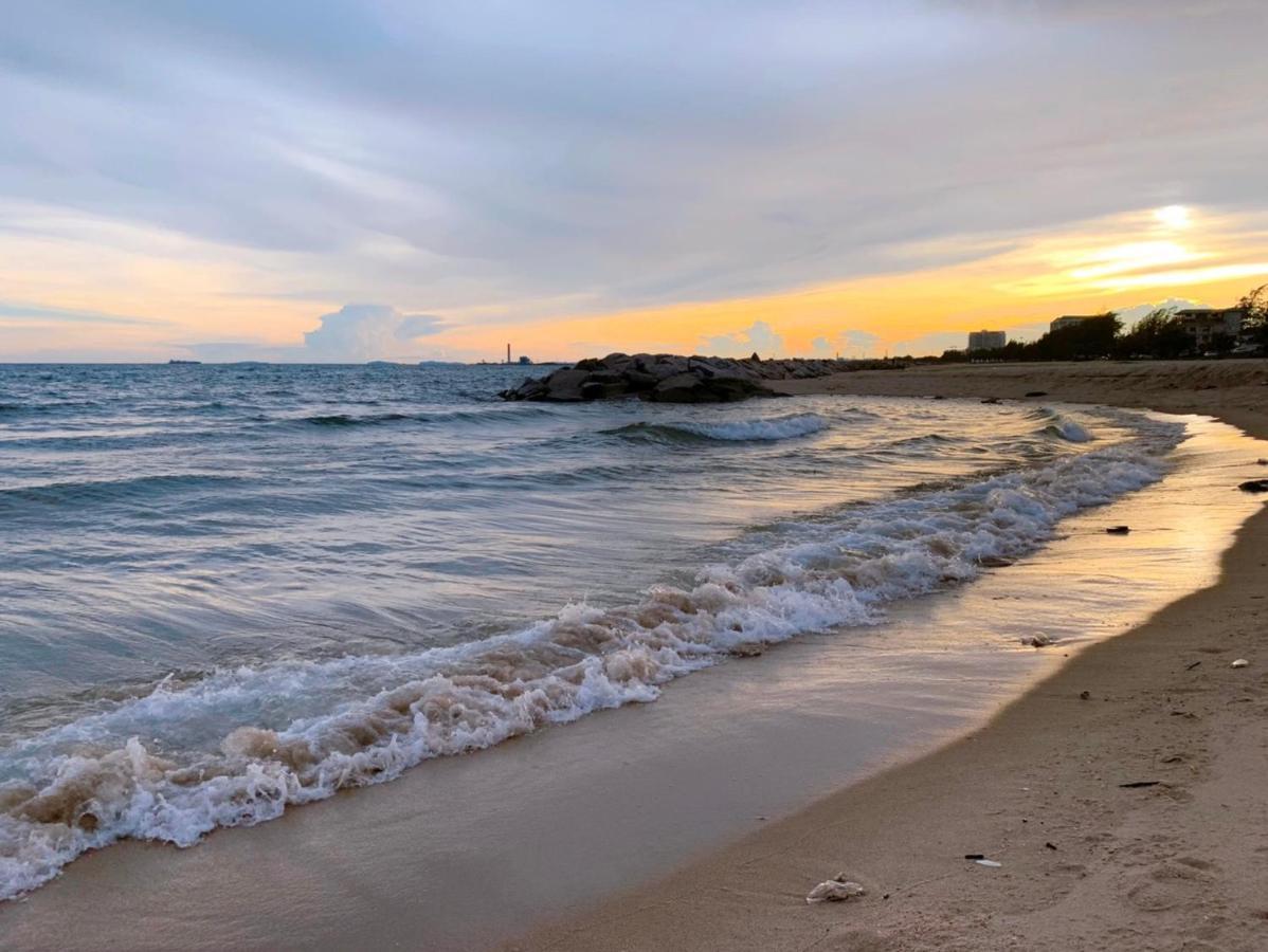 Fortune Saeng Chan Beach Hotel Rayong - Sha Plus Buitenkant foto