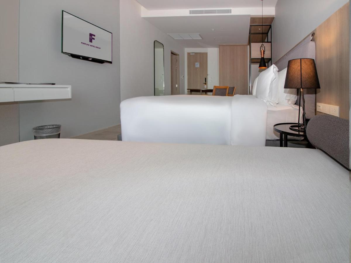 Fortune Saeng Chan Beach Hotel Rayong - Sha Plus Buitenkant foto