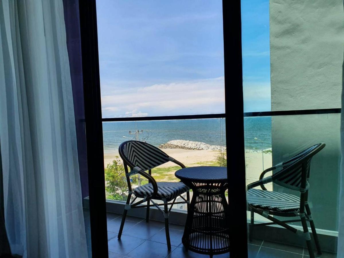 Fortune Saeng Chan Beach Hotel Rayong - Sha Plus Buitenkant foto